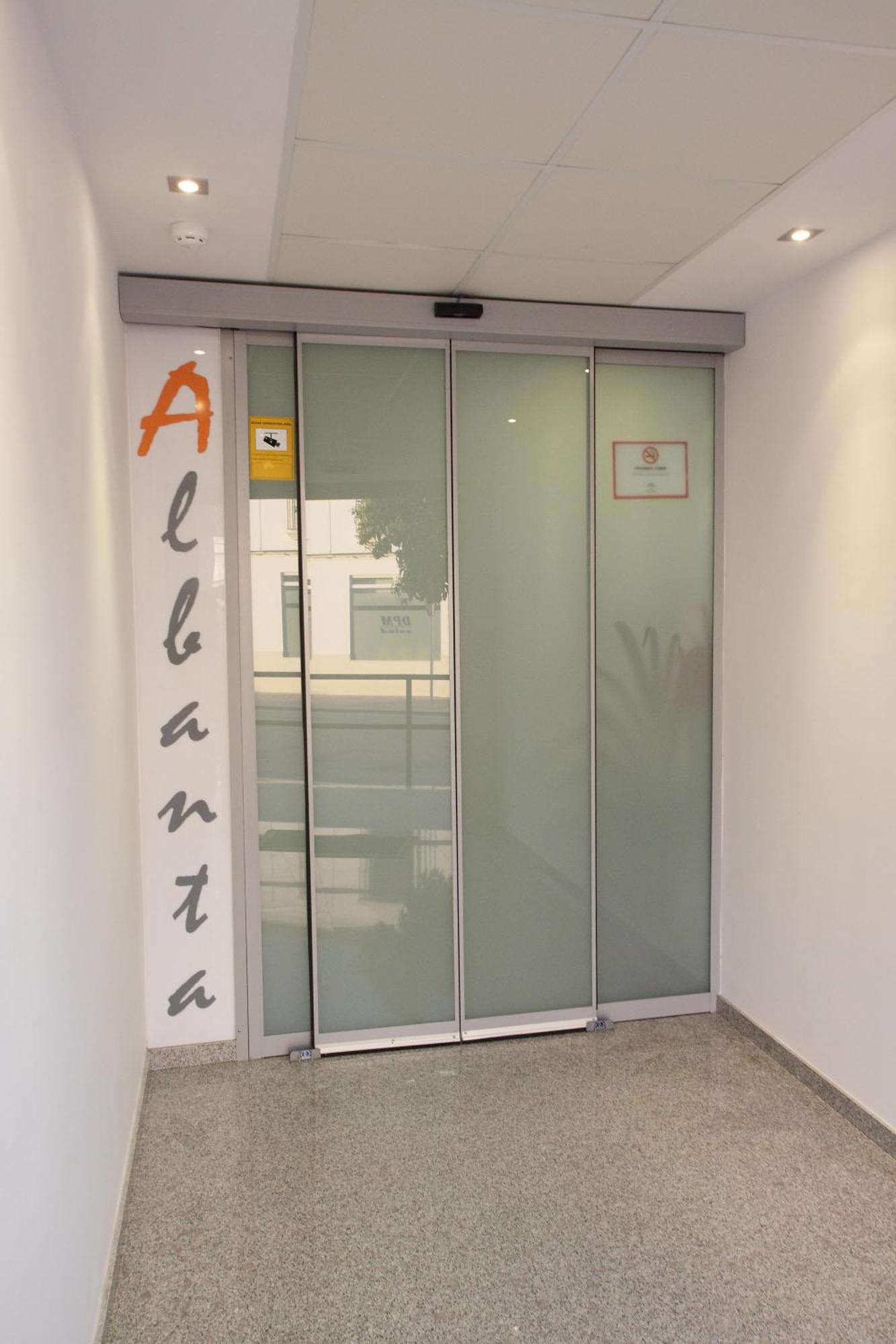 Hotel Albanta La Lantejuela エクステリア 写真