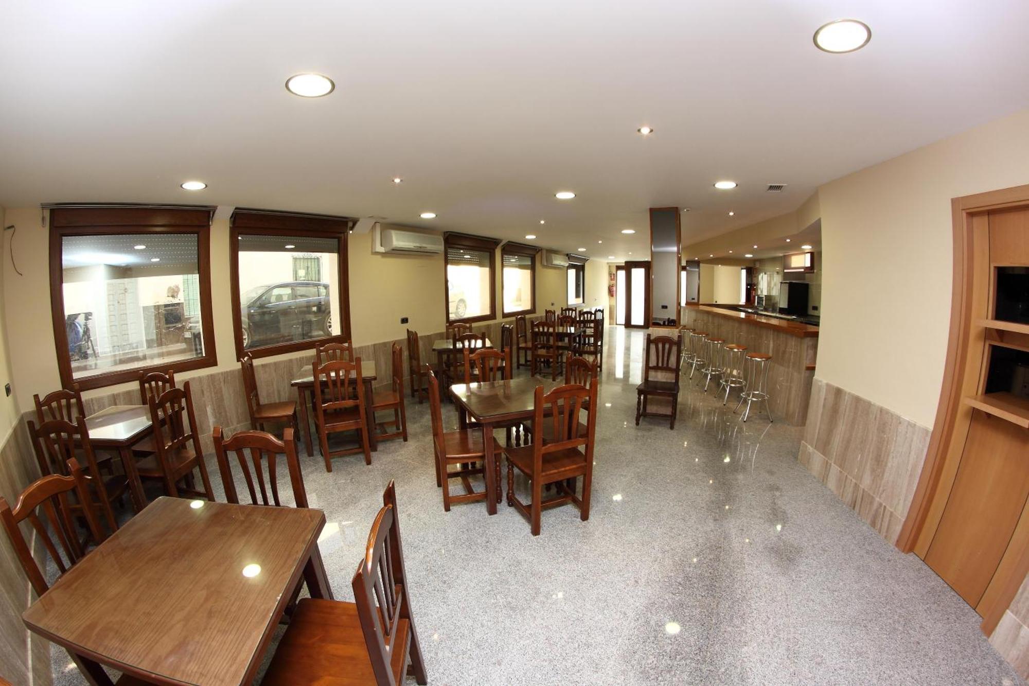 Hotel Albanta La Lantejuela エクステリア 写真