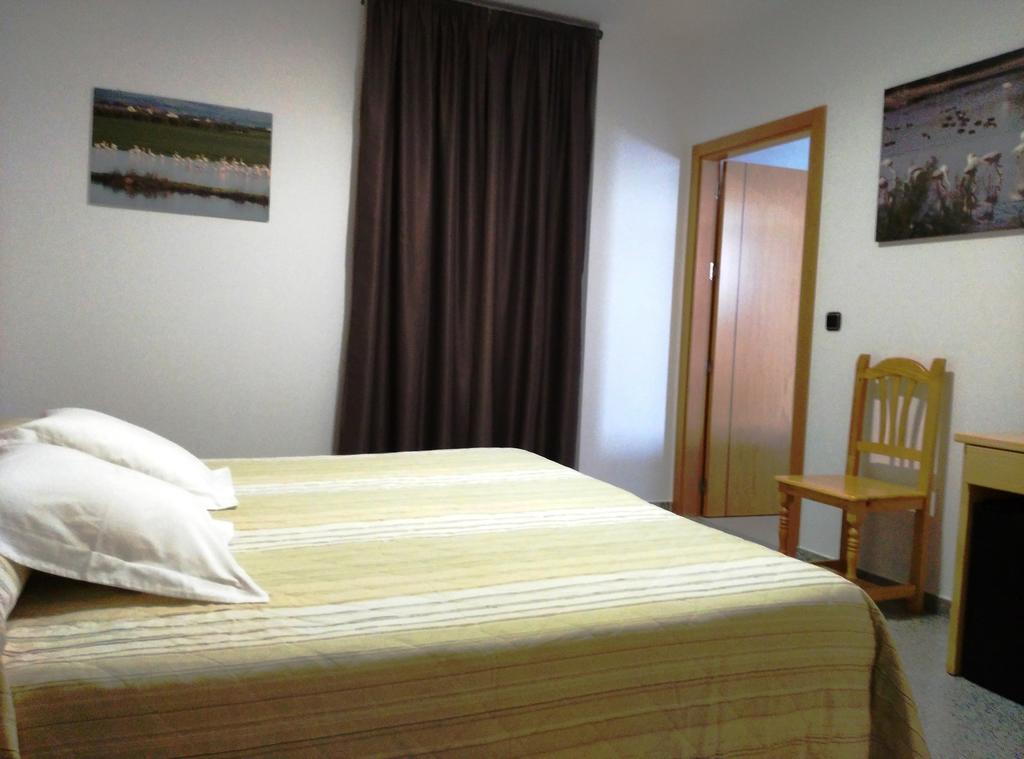 Hotel Albanta La Lantejuela エクステリア 写真