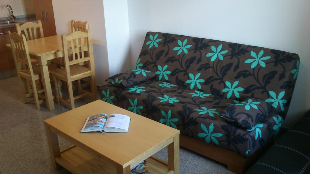 Hotel Albanta La Lantejuela エクステリア 写真
